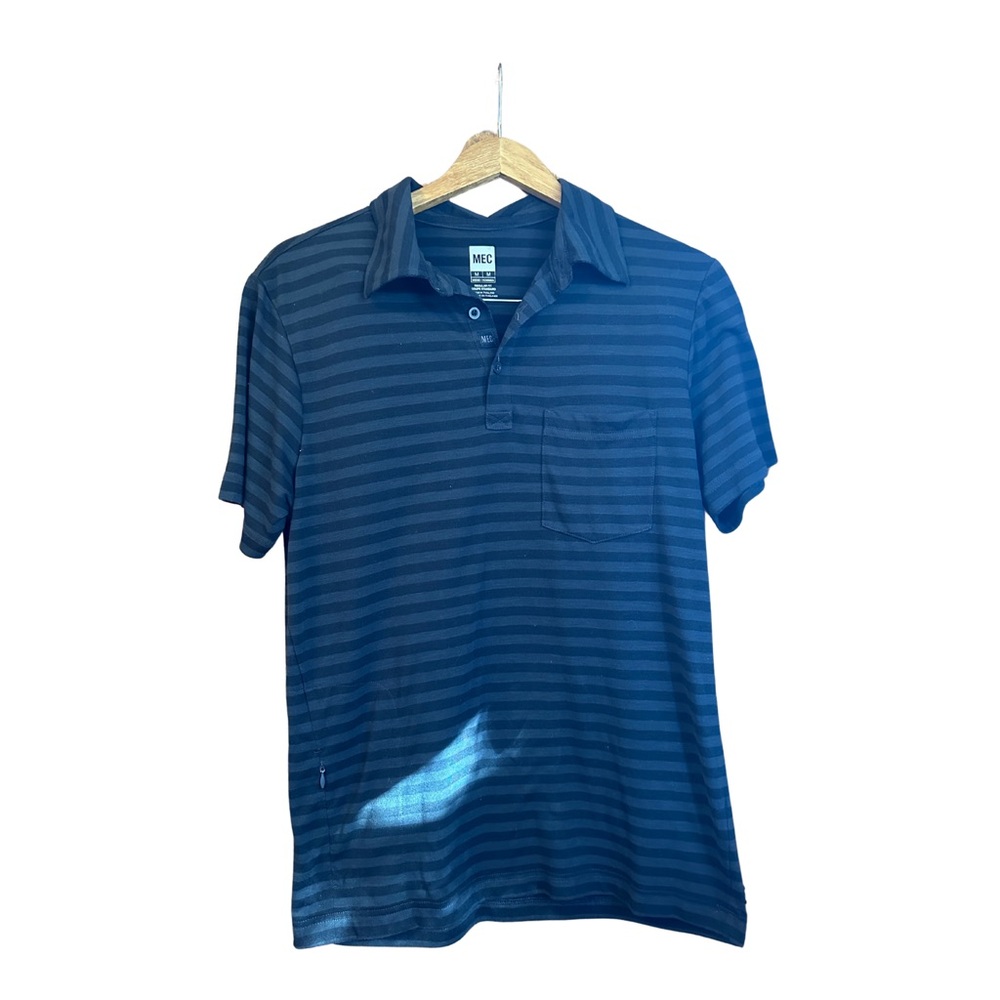 MEC Black/Grey striped polo shorts sleeve shirt, Men’s Medium